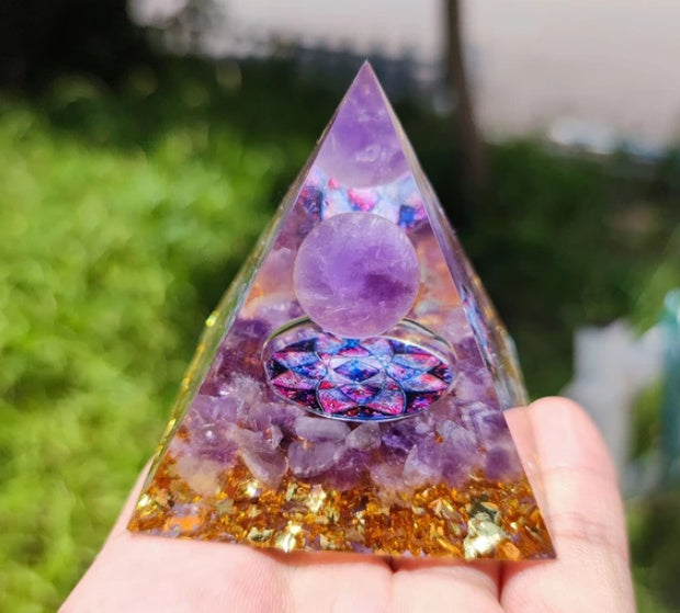 Natural Crystal Gravel Pyramid Energy Tower – Healing Stone Home Decoration