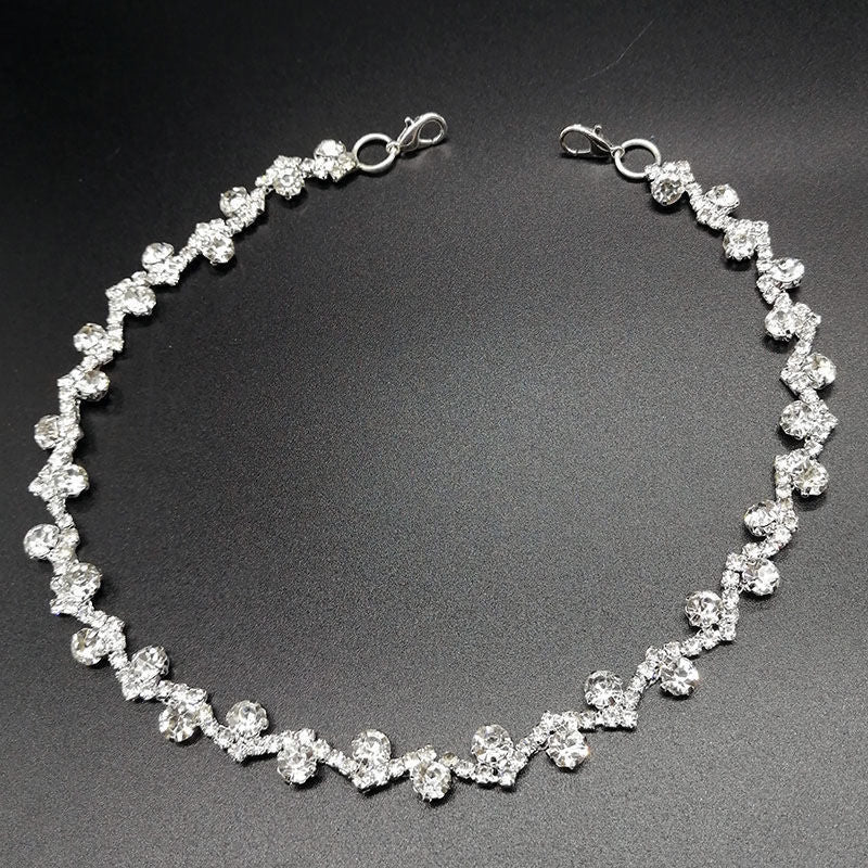 High-End Sparkling Diamond Collar Necklace – Light Luxury Detachable Choker for Elegant Women
